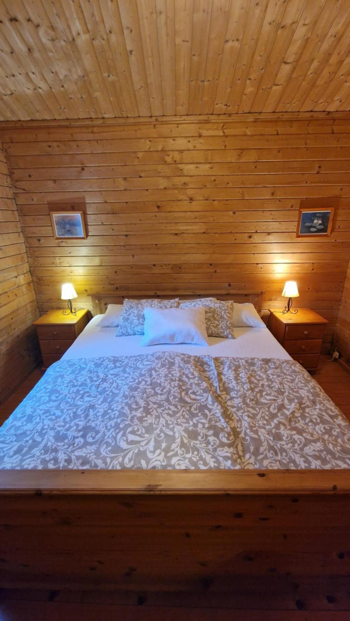 Chalet Villa Mosquito ซิลเวส ภายนอก รูปภาพ